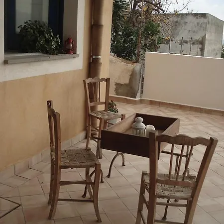 Salina Hostel Santa Marina Salina