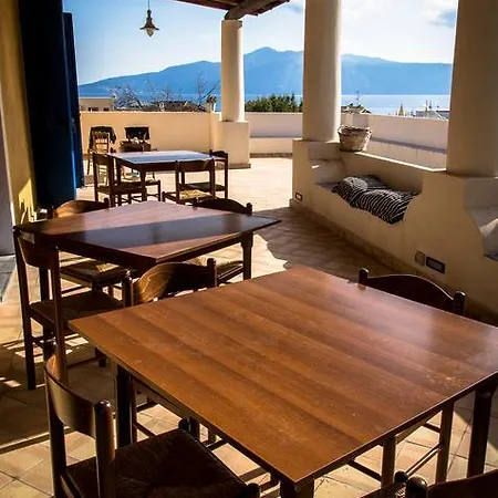 Salina Hostel Santa Marina Salina
